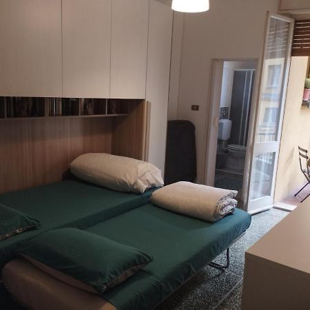 Appartamento Spazioso In Mazzini Bolonia Exterior foto