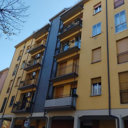 Appartamento Spazioso In Mazzini Bolonia Exterior foto