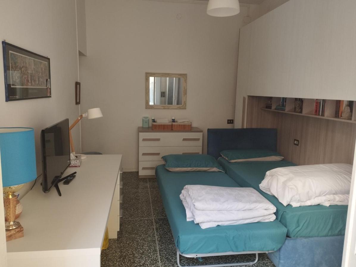 Appartamento Spazioso In Mazzini Bolonia Exterior foto